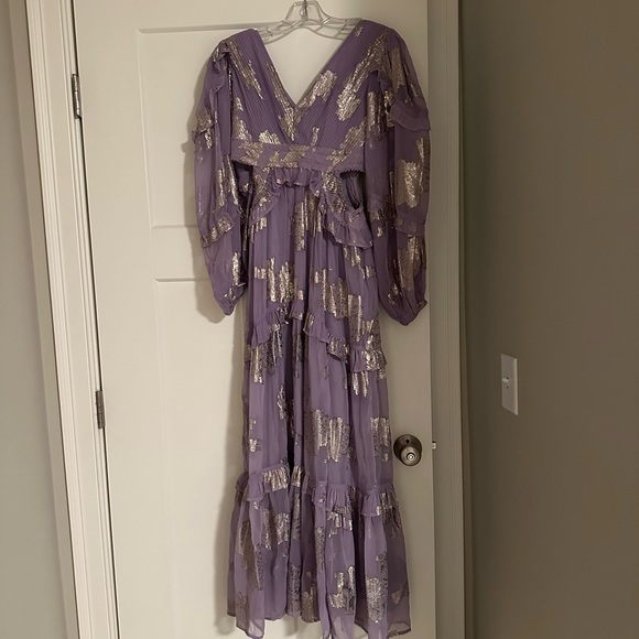 Embroidered metallic cut out dress - Picture 3 of 7